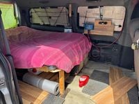 Usado Hyundai H-1 140 CV (102 kW) 2006 Beige Monovolumen