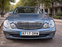 Usado Mercedes E320 Elegance 204 CV (150 kW) 2005 Azul Berlina