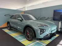 Nuevo Porsche Cayenne Turbo 2026 Negro SUV