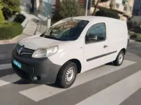 Usado Renault Kangoo 75 CV (55 kW) 2019 Blanco Monovolumen