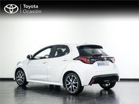 Usado Toyota Yaris Hybrid Style 116 CV (85 kW) 2021 Blanco
