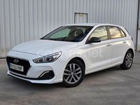 Usado Hyundai i30 GO! 120 CV (88 kW) 2018 Blanco Berlina