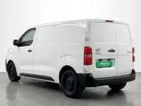 Usado Toyota Proace Plus 102 CV (75 kW) 2023 Blanco Monovolumen