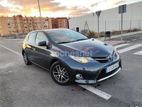 Usado Toyota Auris 90 CV (66 kW) 2014 Azul Berlina