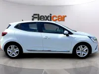 Usado Renault Clio V Zen 100 CV (73 kW) 2020 Blanco Berlina