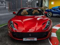 Usado Ferrari 812 799 CV (587 kW) 2023 Rojo Descapotable