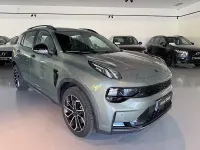 Usado Lynk & Co 01 276 CV (202 kW) 2026 Verde SUV