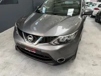 Usado Nissan Qashqai Premium Edition 130 CV (95 kW) 2015 Gris / plata SUV