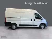 Usado Peugeot Boxer S 140 CV (102 kW) 2023 Blanco Van