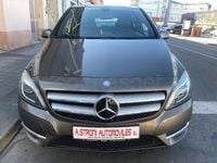 Usado Mercedes B200 136 CV (100 kW) 2013 Marrón Monovolumen