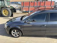 Usado VW Passat Advance 105 CV (77 kW) 2014 Gris / plata Familiar