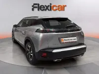 Usado Peugeot 2008 Allure 131 CV (96 kW) 2023 Gris SUV