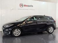 Usado Kia Ceed 140 CV (102 kW) 2020 Negro Utilitario