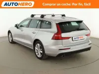 Usado Volvo V60 Momentum 197 CV (144 kW) 2021 Gris Familiar
