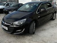 Usado Opel Astra Business 95 HP (69 kW) 2013 Preto Sedan
