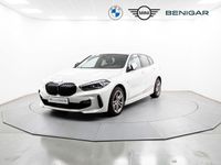 Usado BMW 118 Comfort Edition 150 CV (110 kW) 2023 Blanco Utilitario