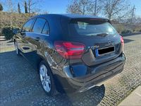 Usado Mercedes A200 136 CV (100 kW) 2016 Negro Utilitario