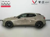 Uusi Mazda 3 Nagisa 186 HP (136 kW) 2025 Vihreä Sedan