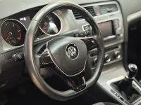 Usado VW Golf VII Edition 105 CV (77 kW) 2014 Rojo Berlina