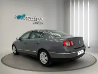 Usado VW Passat Advance 140 CV (102 kW) 2007 Azul Berlina