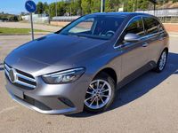 Usado Mercedes B200 156 CV (114 kW) 2019 Gray Utilitario