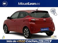 Usado Hyundai i10 67 CV (49 kW) 2025 Rojo Utilitario