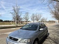 Usado Opel Astra Comfort 75 CV (55 kW) 2000 Gris / plata Berlina