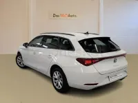 Usado Seat Leon Style 116 CV (85 kW) 2025 Blanco Familiar