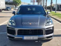 Usado Porsche Cayenne E-Hybrid 462 CV (339 kW) 2021 Gris / plata SUV