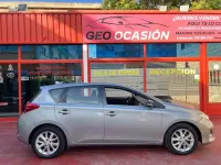 Usado Toyota Auris Active 90 CV (66 kW) 2014 Gris Utilitario