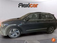 Usado VW Tiguan R-line 150 CV (110 kW) 2021 Gris / plata SUV