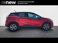 Usado Renault Captur 140 CV (102 kW) 2022 Rojo SUV