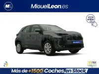 Usado Toyota Yaris Cross Active 116 CV (85 kW) 2024 Gris / plata SUV