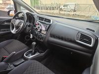 Usado Honda Jazz Comfort 102 CV (75 kW) 2017 Rojo Utilitario