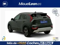 Usado Kia Niro 141 CV (103 kW) 2025 Gris SUV
