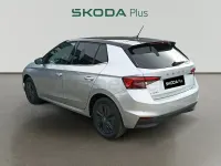 Usado Skoda Fabia 115 CV (84 kW) 2025 Gris plata Utilitario
