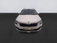 Usado Skoda Kamiq Ambition 110 CV (80 kW) 2022 Blanco SUV