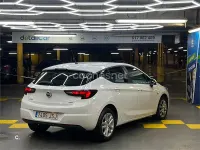 Używany Opel Astra Selective 110 KM (80 kW) 2016 Biały Sedan/Limuzyna