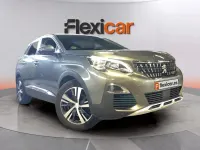 Usado Peugeot 3008 Allure 131 CV (96 kW) 2018 Verde SUV