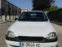 Usado Opel Corsa 65 CV (47 kW) 1999 Blanco Berlina