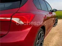 Usado Ford Focus ST-Line X 125 CV (91 kW) 2019 Rojo Berlina
