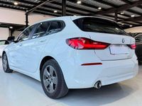Usado BMW 116 116 CV (85 kW) 2021 Blanco Utilitario