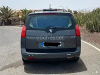 Usado Peugeot 5008 110 CV (80 kW) 2010 Gris / plata Monovolumen
