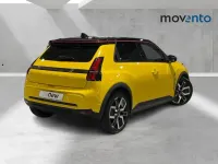 Usado Renault R5 Techno 89 kW (122 CV) 2025 Amarillo Utilitario