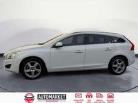 Begagnad Volvo V60 R-Design 163 HK (119 kW) 2012 Vit Kombi