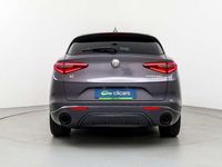 Usado Alfa Romeo Stelvio Veloce 209 CV (153 kW) 2022 Gris SUV