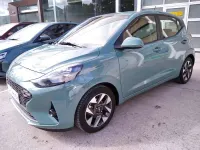 Usado Hyundai i10 64 CV (47 kW) 2025 Verde Utilitario