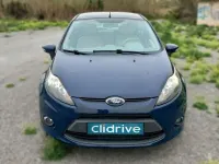 Usado Ford Fiesta Trend 70 CV (51 kW) 2010 Azul Utilitario