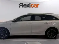 Usado Kia Ceed 100 CV (73 kW) 2025 Blanco Utilitario