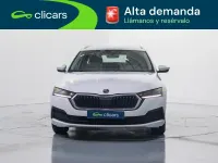 Usado Skoda Octavia Ambition 110 CV (80 kW) 2021 Blanco Familiar